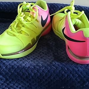 Nike shoes